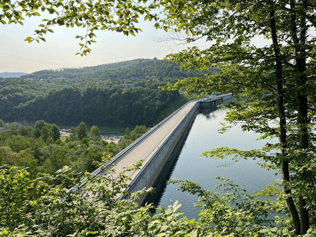 Domek Nad Solina Z Klimatyzacja Uherce Mineralne エクステリア 写真